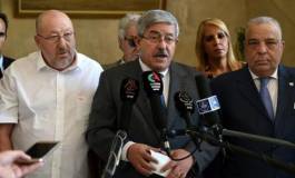 Ahmed Ouyahia renvoie la tripartite aux calendes grecques