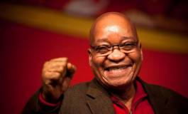 Le président sud-africain Jacob Zuma survit à une motion de défiance