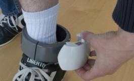 Le bracelet électronique bientôt substitué à la détention provisoire en Algérie ?