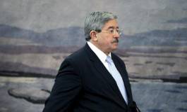 Ouyahia : pourquoi le cinéma d'un autre programme présidentiel ?