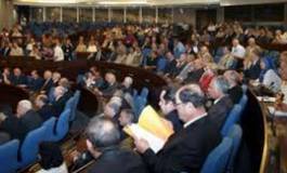 Le budget 2012 : explosion des dépenses sociales et fin de la friperie