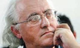 A la librairie du Tiers-Monde : Benchicou dédicace son livre malgré les menaces