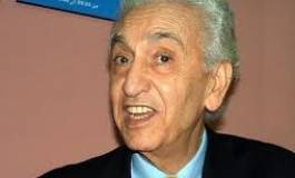 Hocine Aït Ahmed brocarde le rapprochement économique avec la France