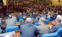 Le projet de quota de 33 % de femmes élues se heurte aux conservateurs