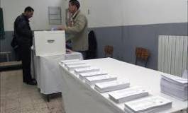 1200 délégués et participants au congrès du FNL à Oran