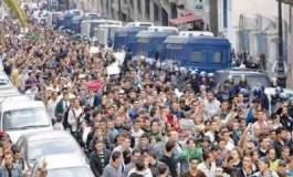 L'incroyable marche des étudiants à Alger