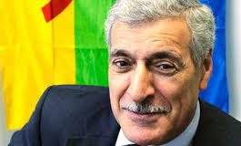 Ahmed Ouyahia attaque Ferhat Mehenni