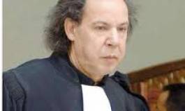 Mokrane Aït Larbi : "Pourquoi la Constitution est souvent violée par les gens censés la protéger ?"