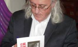 « Les geôles d'Alger »  dans les médias étrangers