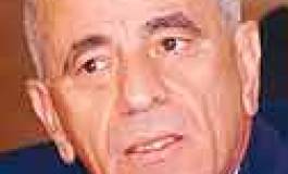 Ouyahia réplique séchement à Benachenhou