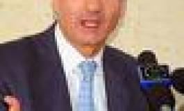 Boukerzaza contredit Khalida Toumi : « Le gouvernement n’a rien à voir dans l’interdiction du livre de Benchicou »