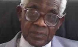 Aimé Césaire : Le poète  de la Négritude enterré parmi les siens