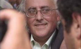 Le nouveau livre de Mohamed Benchicou bloqué à l’imprimerie par la police algérienne