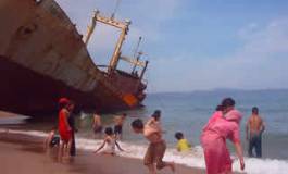  Interview - Malek Bensmail : "Je tente de questionner les Algériens"