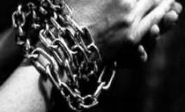 La mosquée ou la prison