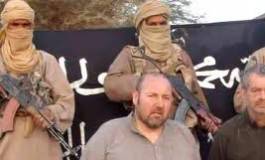 Le commando détient toujours un groupe d'otages, encerclé par l'armée