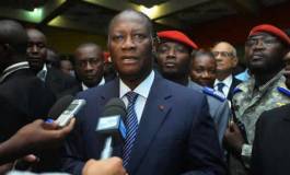 Ouattara prend le blocus de Ggabgo en main