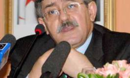 Ouyahia s’en va t’en guerre contre les harkis