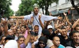 Algérie hier, Tunisie aujourd'hui : des élections divines