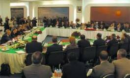 Le salaire minimum passe à 18 000 dinars en Algérie