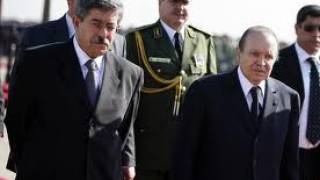 Le gouvernement d'Ahmed Ouyahia sur la porte de sortie