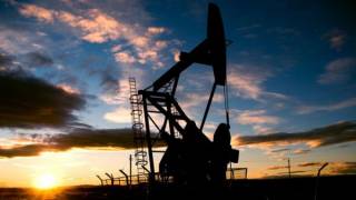 Le prix du baril de pétrole termine en baisse sur les marchés