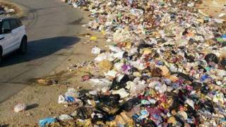 "Pluies" de déchets sur notre environnement : du "réflexe du singe" au geste de défi