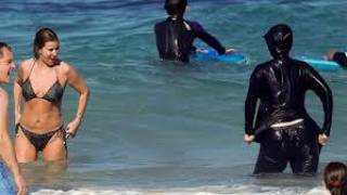 La justice française confirme l'arrêté anti-burkini sur les plages