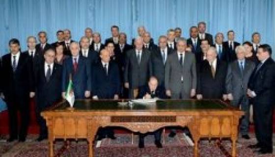 Les politiques algériens, les mensonges et la langue de bois !