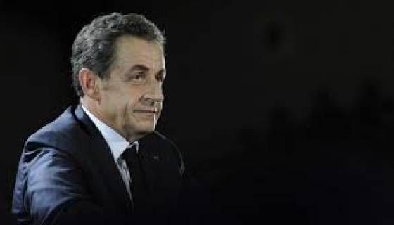 Sarkozy visé par une enquête sur un contrat d'hélicoptères avec le Kazakhstan