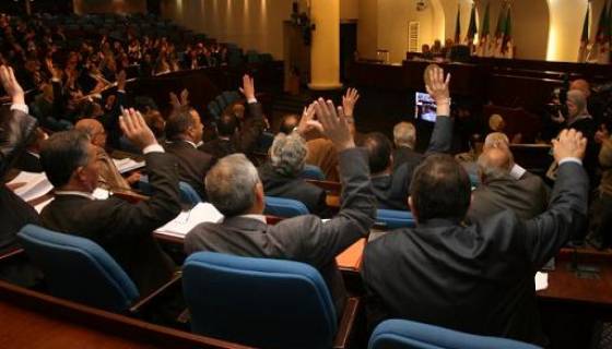 L’augmentation des salaires des députés et sénateurs : une absence de morale