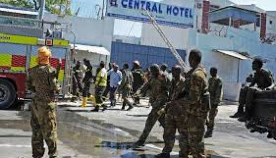 Somalie : des kamikazes néerlandais ont attaqué un hôtel à Mogadiscio