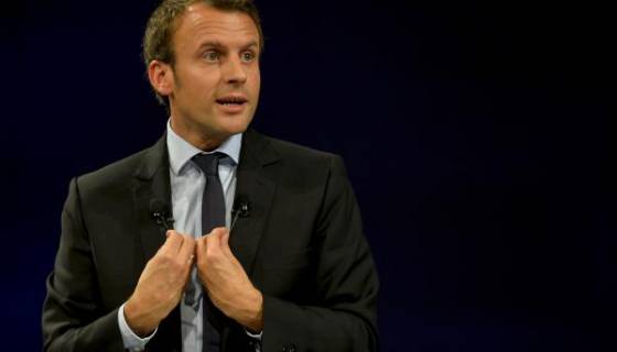 Emmanuel Macron veut en finir avec la "chasse à l'homme"