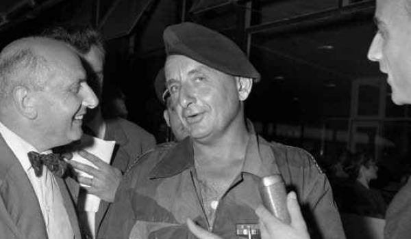 Les cendres du Général Bigeard iront aux Invalides