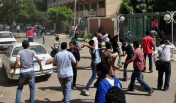Les Egyptiens dans la rue pour réclamer des réformes et critiquer le pouvoir