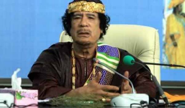 "La question du départ de Kadhafi n'est pas sujet à discussion", a affirmé mercredi à Moscou le ministre libyen des Affaires étrangères.