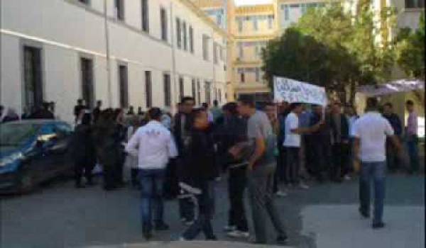 Grève des étudiants à Batna.