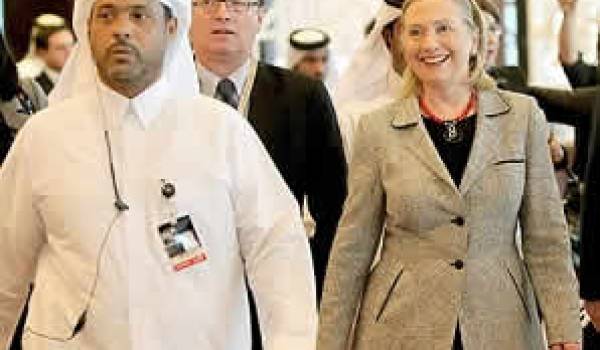 Hillary Clinton aux Arabes : Vos peuples sont fatigués de la corruption