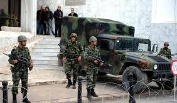 L'armée tunisienne est sur le qui-vive.