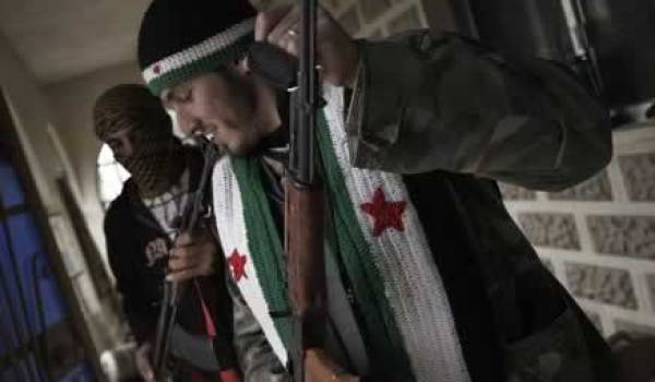Des membres de l'armée syrienne libre