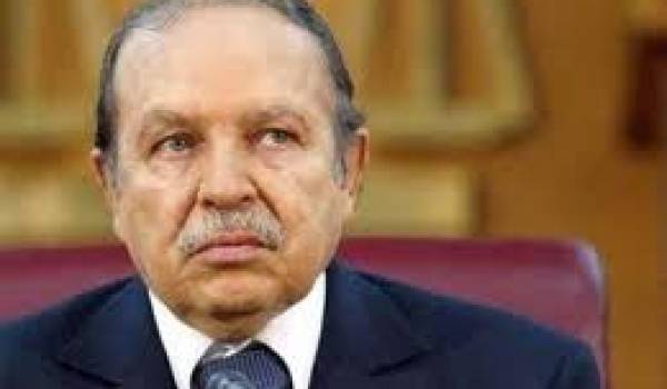 Abdelaziz Bouteflika, président. 