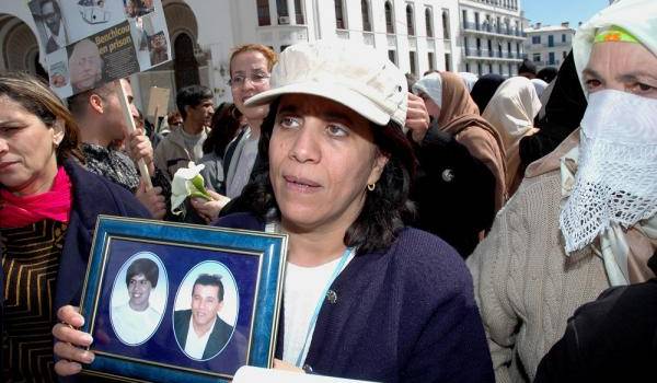 L'association Djazaïrouna appelle à un rassemblement mardi au centre d'Alger.