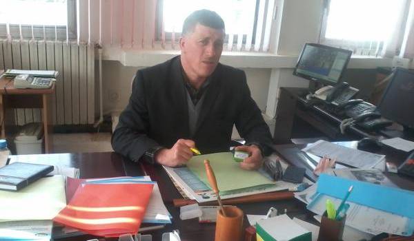 Ait-El-Hocine Mourad, directeur