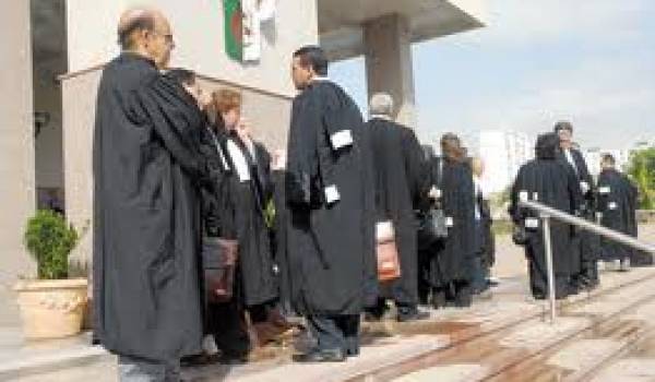 Colloque pour les avocats des régions de Tizi-Ouzou, de Bejaia et d'Alger
