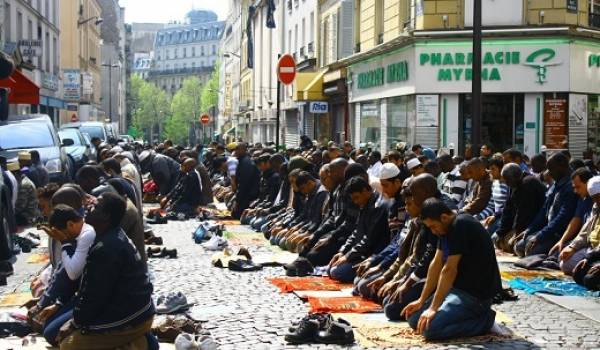 L'islam en France peine a trouver une place sans exacerbation de tensions au sein de la société.