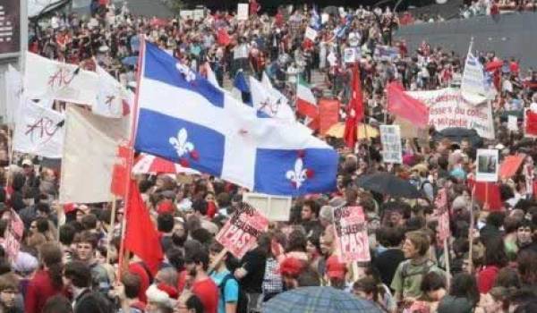 Une manifestation monstre pour exiger le droit de manifester.