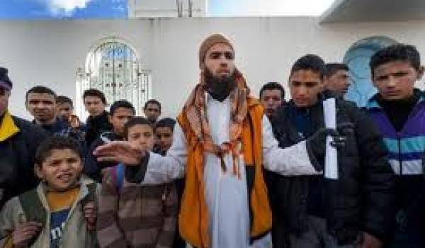 Tunisie : un cheikh salafiste prêche contre l'Occident