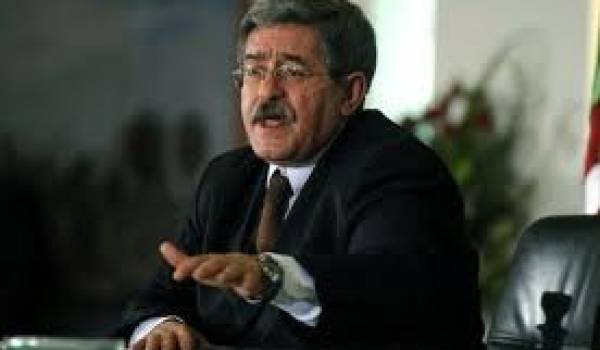 Ahmed Ouyahia, Premier ministre.