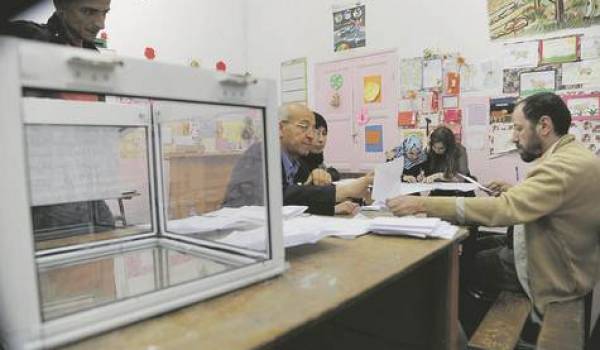 Algérie: les élections locales fixées pour le 29 novembre prochain