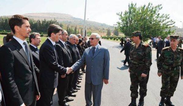 Farouk Al Sharaa a servi Hafedh El Assad et son fils Bachar. 